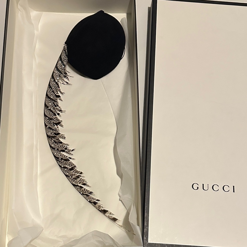 Gucci Runway Black Crystal Feather Headpiece Hat